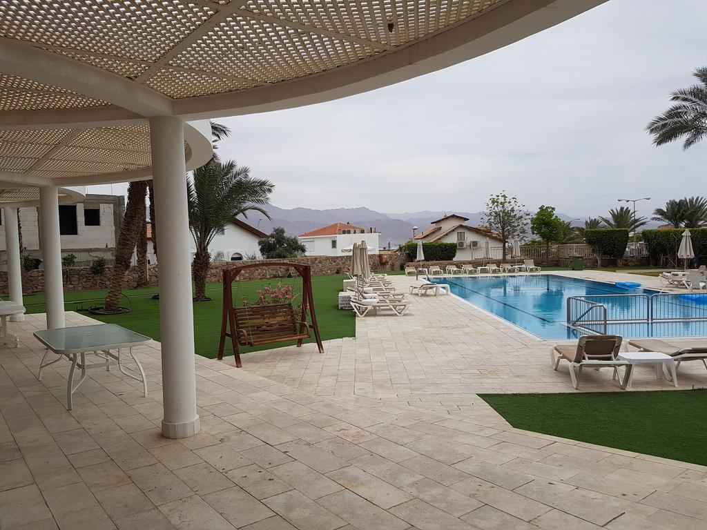 Luxury Penthouse 330M Private Pool Apartment