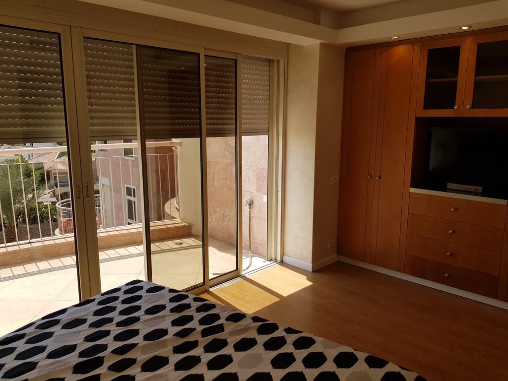 Luxury Penthouse 330M Private Pool Apartment *